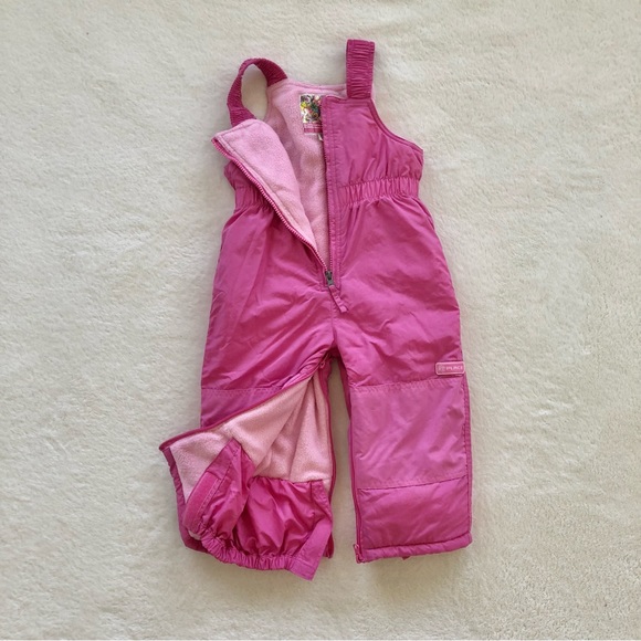 Children’s Place Snow Suit, size 24 months - Picture 2 of 5